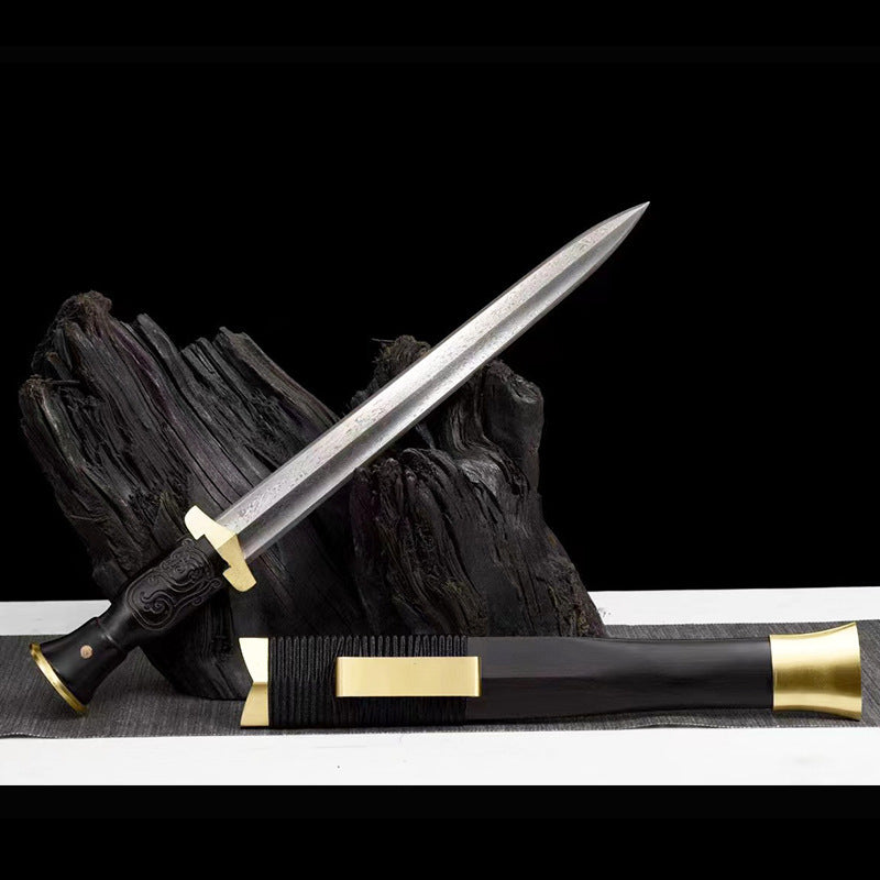 Longquan City Short Sword Pattern Steel One-Piece Tang Sword - Image 2