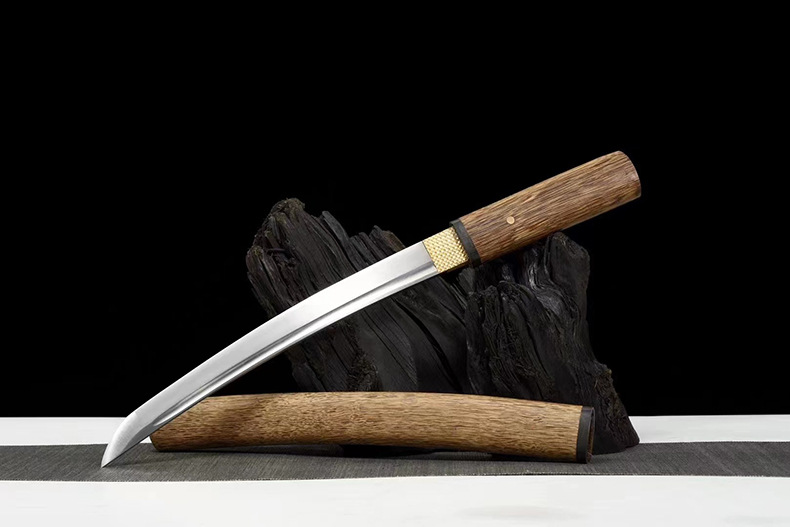 O1CN01EybKha2LDsVa42TRh_1867249659-0-cib