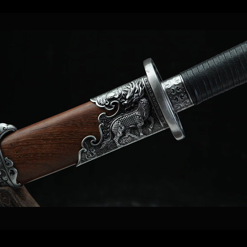 Kirin War Knife: Two-Handed Embroidered Spring Outdoor Blade - Image 3